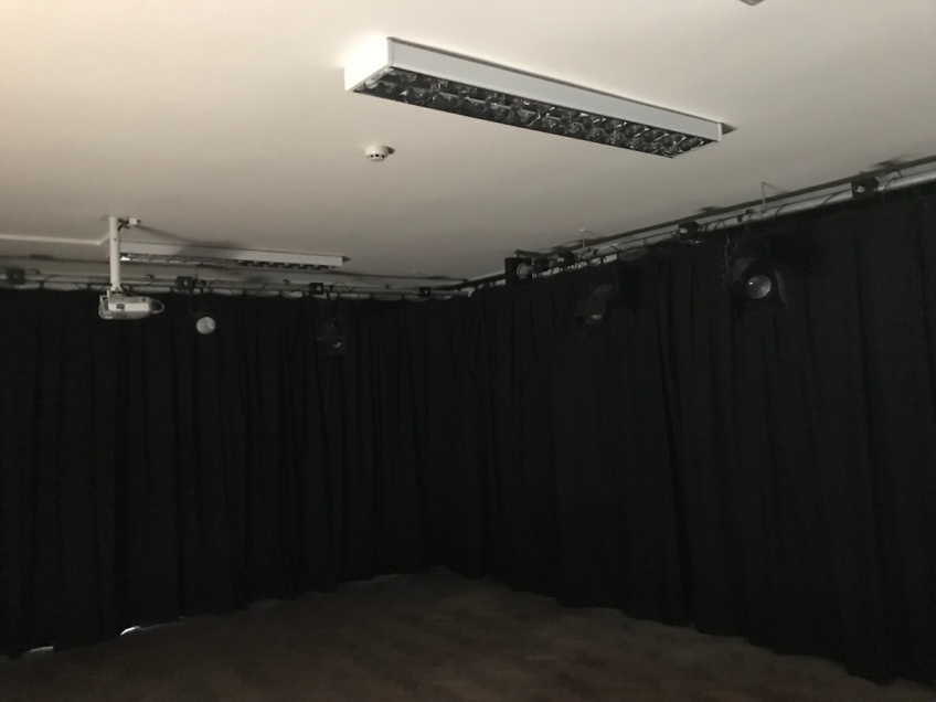 Drama Room Curtains - Barnet -