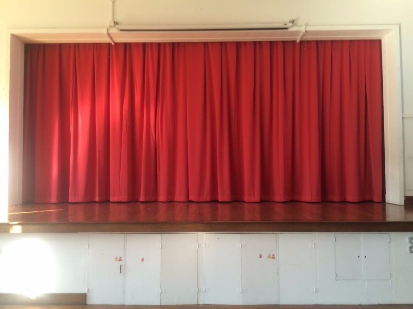 Curtains Gallery 5 - Saxmundham Free School, Saxmundham - September 2016