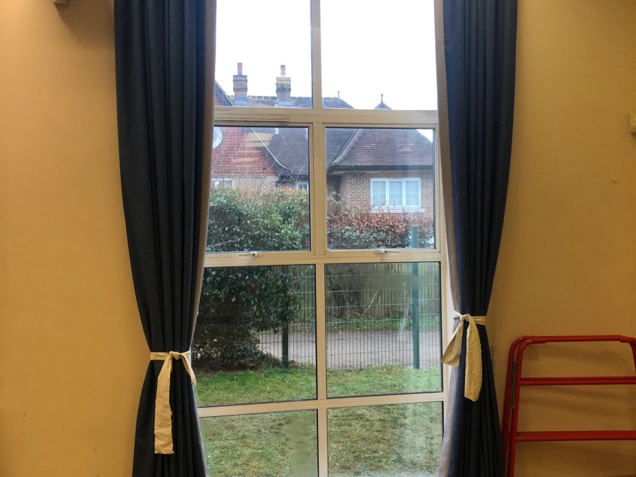 Primary School Hall Curtains - Dorking->title 1