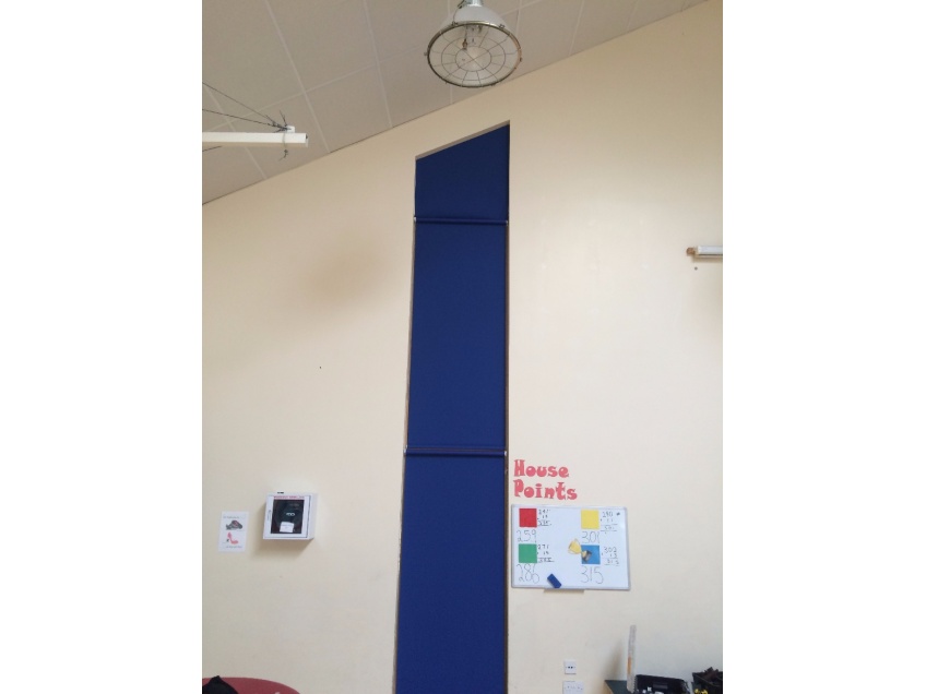 Blinds Gallery 3 - Solution for an awkward window at Peatmoor Community Primary school, Swindon march 2016